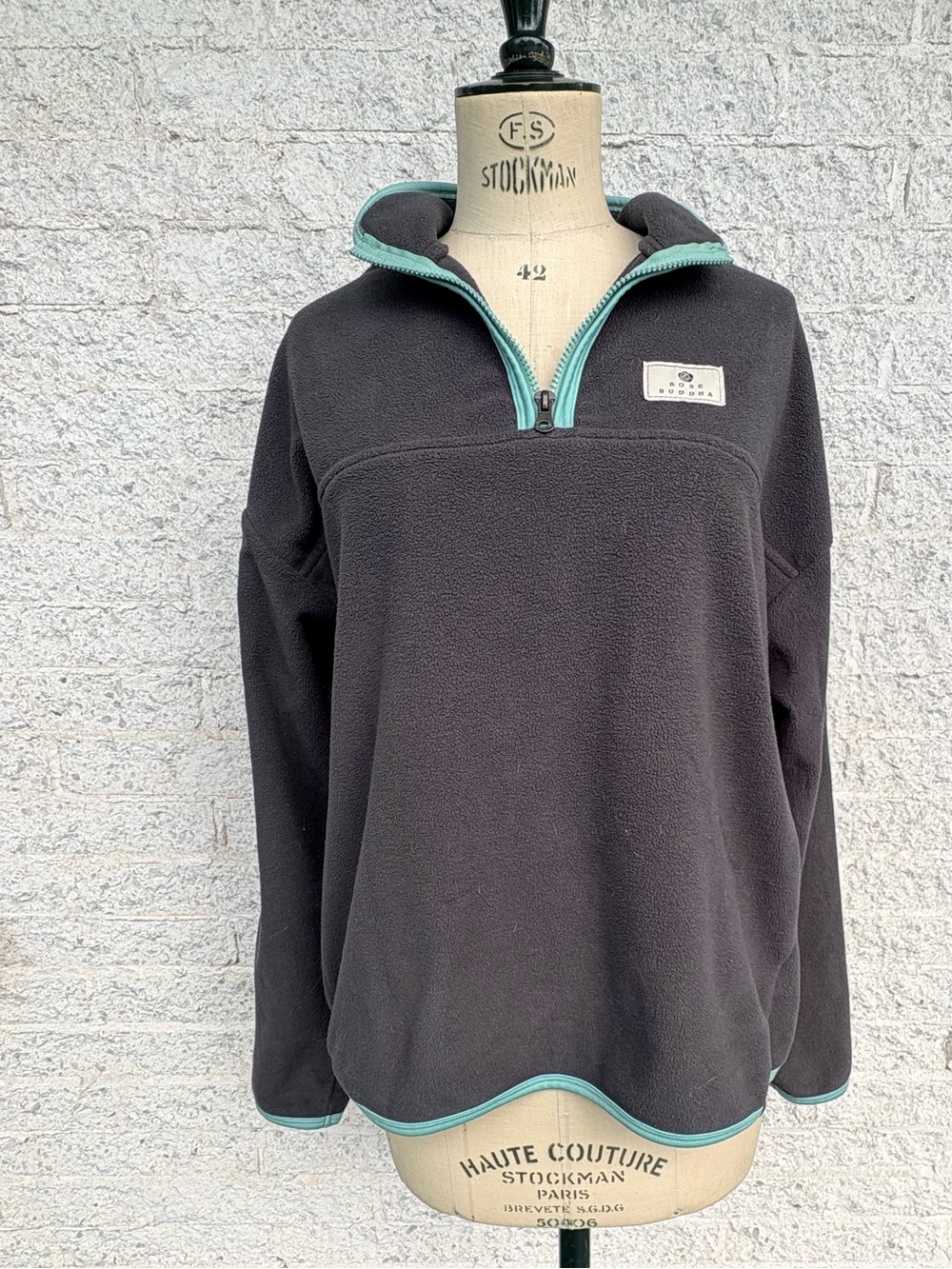 Women’s Charcoal Quarter-Zip Fleece Pullover - Made in Canada
